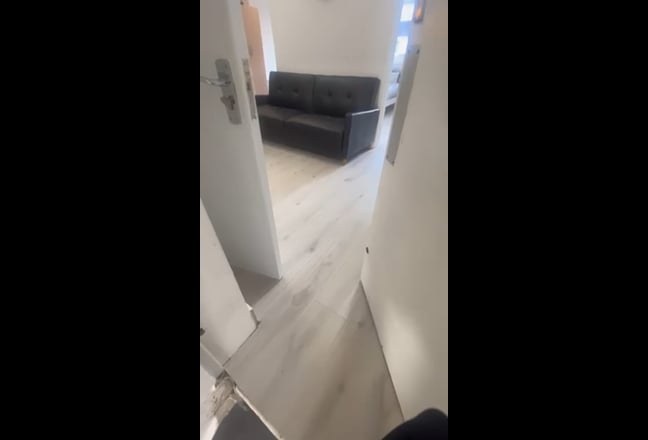 Double Room - (Shared W/ 1 Flatmate) &pound;254pw Main Photo