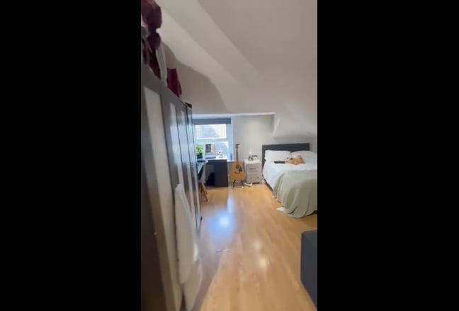 Video 1: 