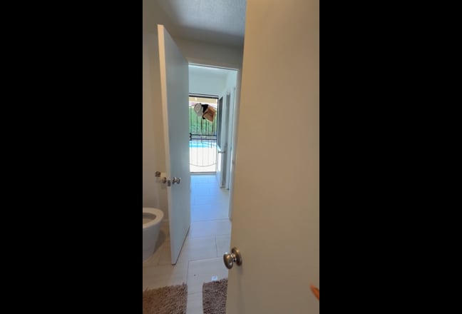 Private Furnished Room for Rent in Westminster Main Photo