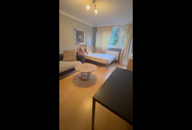 Great double & single  located Barbican Angel EC1V Main Photo