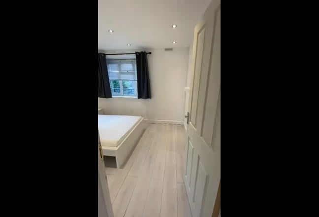 Double Bedroom in Shoreditch 📍  Main Photo