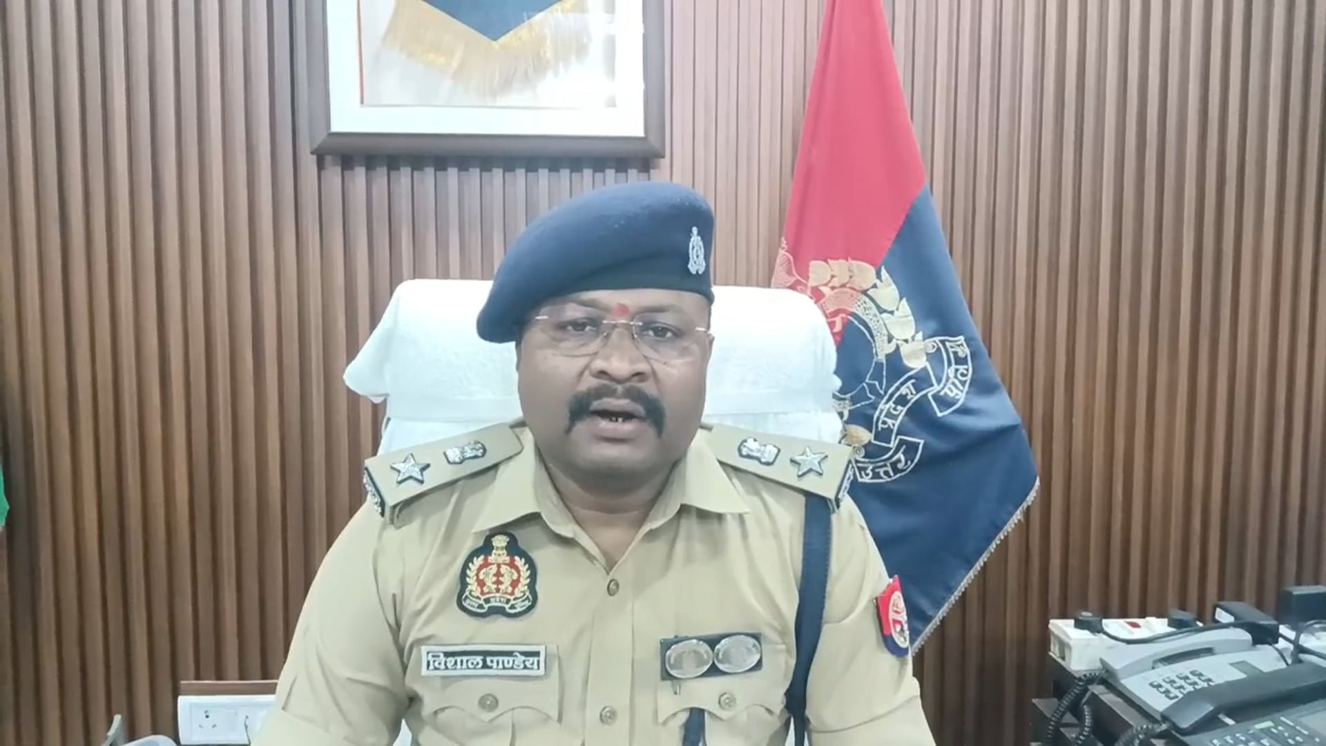 बलरामपुर देहात कोतवाली पुलिस ने 03घंटे में गुमशुदा बालक को परिजनों से मिलाया 