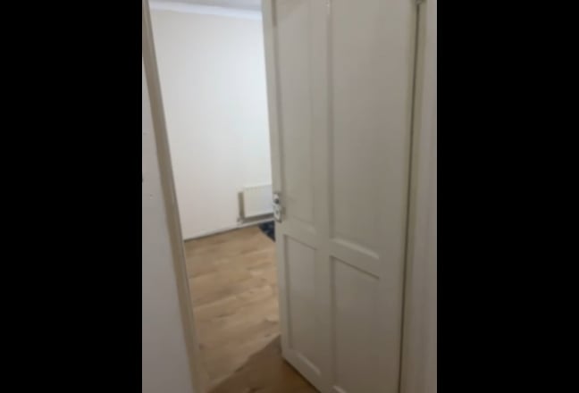 Large Room for Rent Main Photo