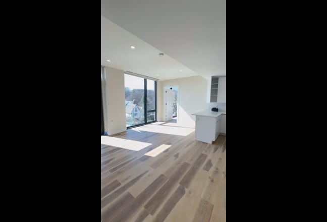 Female Roommate Needed for July 1 Lease Renewal Main Photo