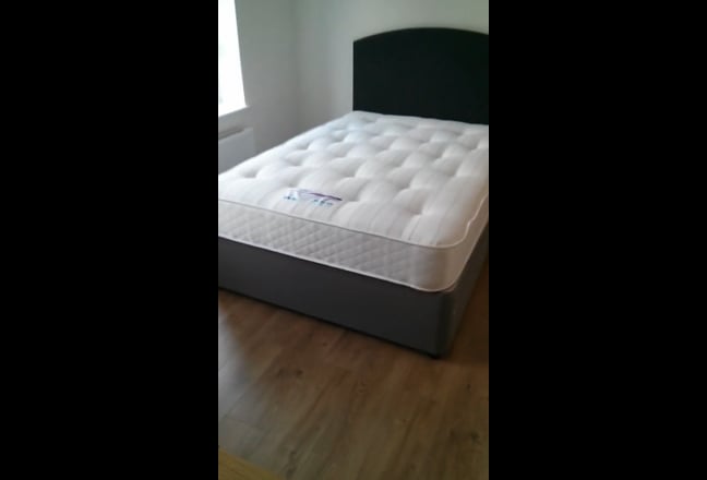 Large double room, bills included, quiet CV1 house Main Photo