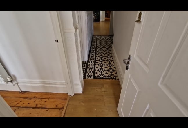 Video 1: Kitchen table.