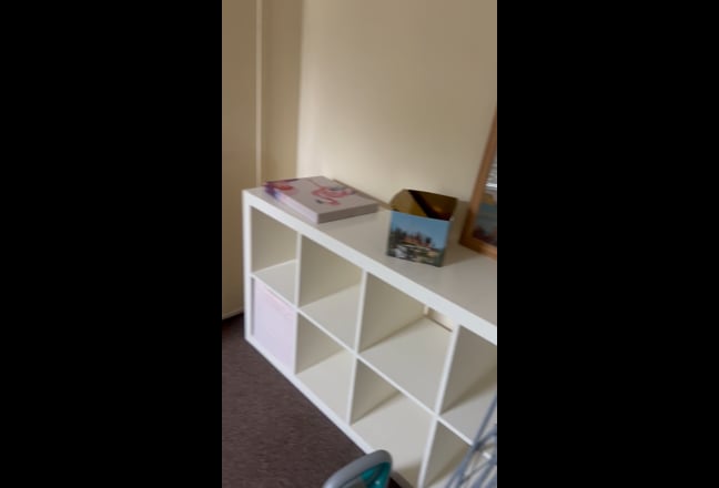 Double room in friendly Clapton houseshare Main Photo
