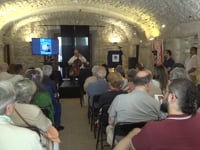 L'Escala dedica un sentit homenatge a Eduard Carbonell