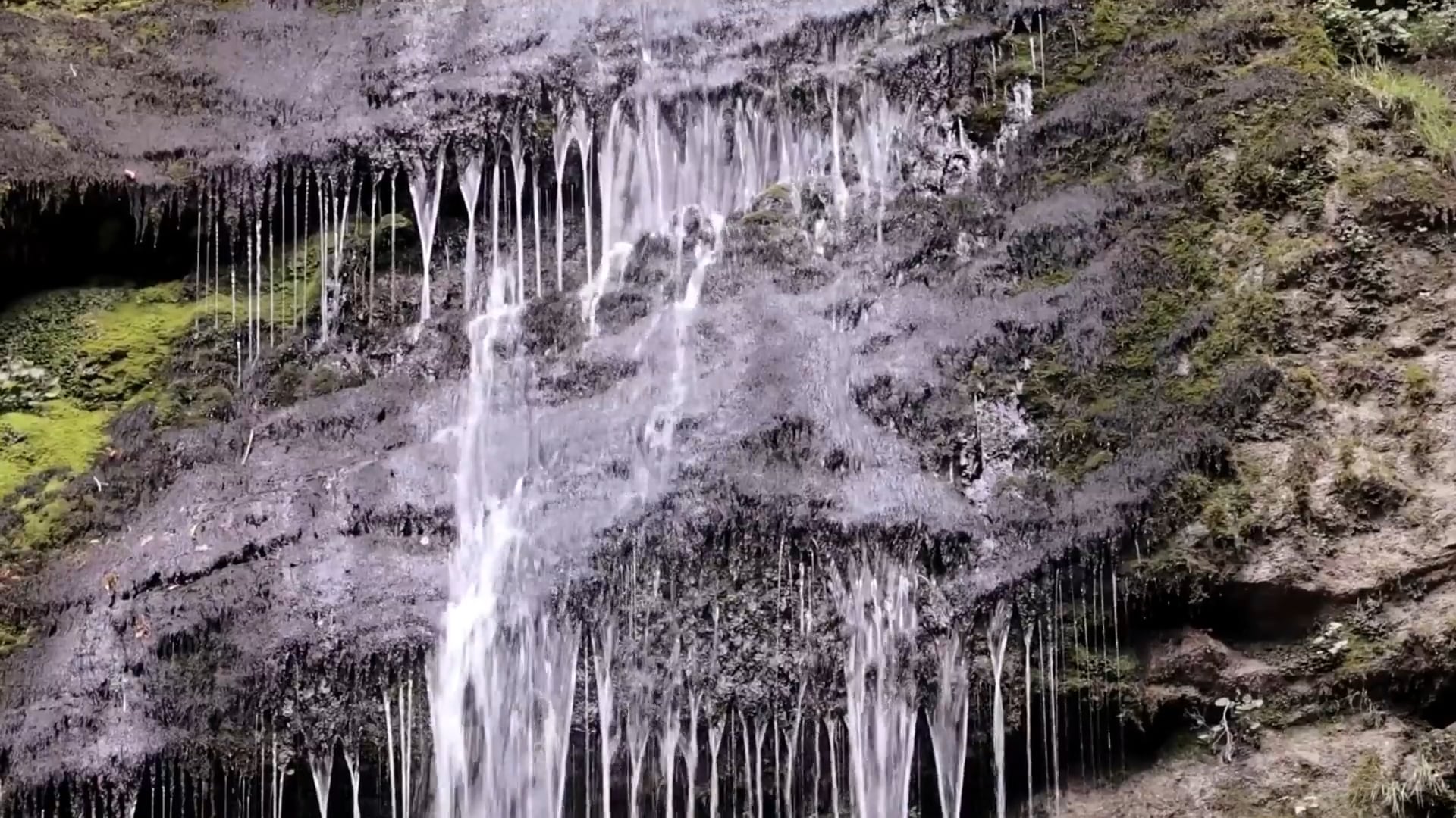 52 - Cascade source de vie