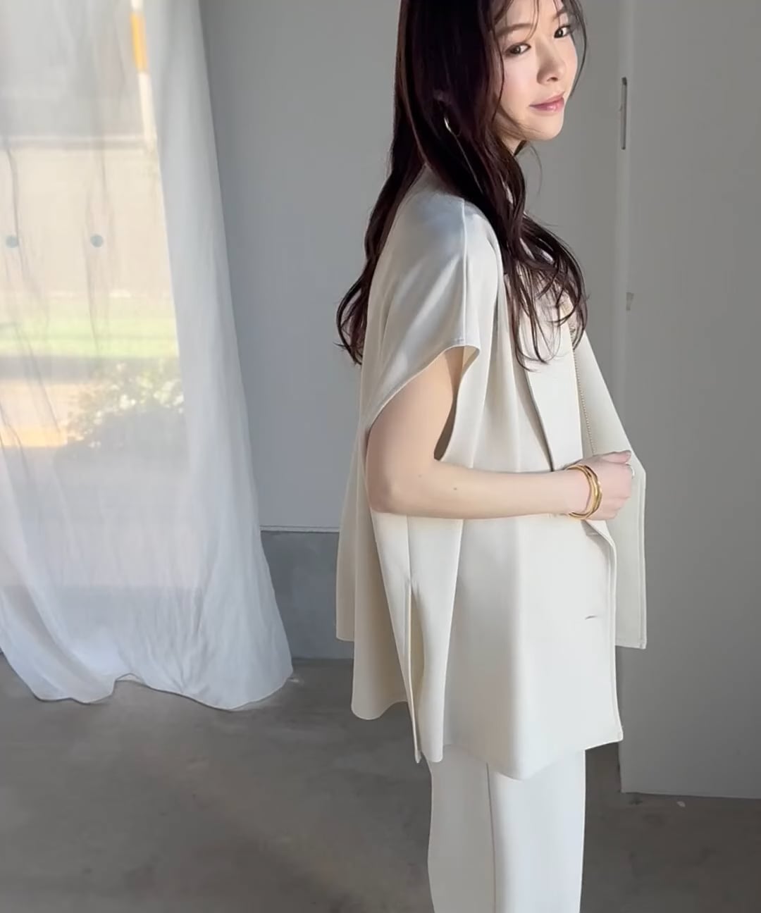 2点セット】さらっと素材で上品。ダブルテーラードジレ×タックパンツ