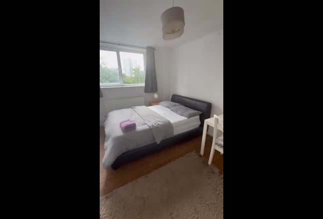 Spacious Furnished Double Room@Salford City Center Main Photo