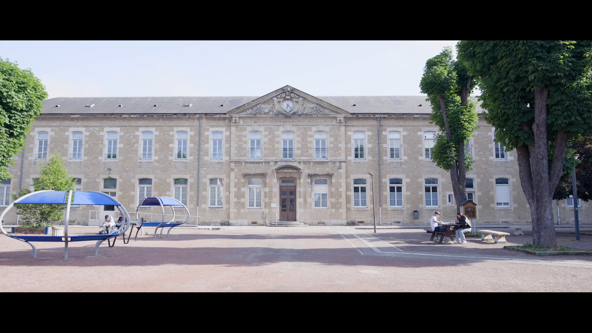 Lycée polyvalent Hippolyte Fontaine - Présentation