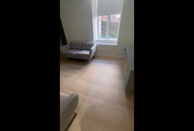 Double room in a 2bed Flat Bills Included Main Photo