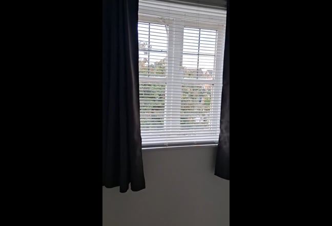 Newly decorated double room furnished  Main Photo
