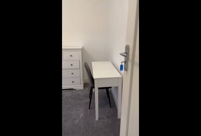 Large double room in Walthamstow Main Photo