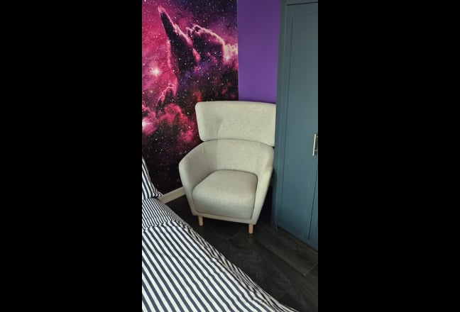 Large furnished double room nr Cosham Station/QA Main Photo