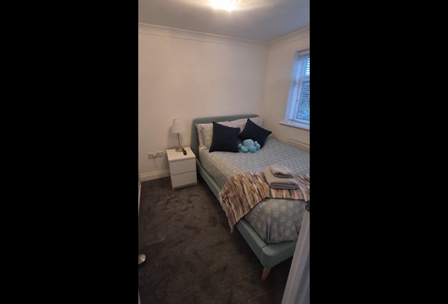 A small Double  Room for a single occupanc Main Photo