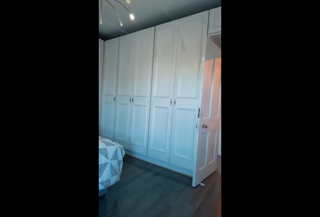 Spacious Rooms To Let Near Elizabeth Line Main Photo