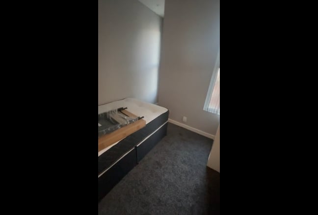 Single Room In House Share CV1 Main Photo