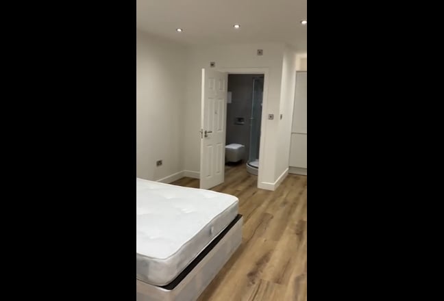 Video 1: 