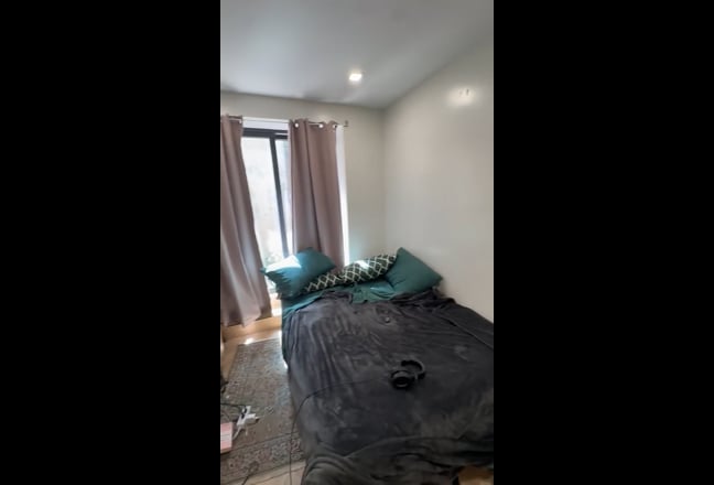 48 Bleecker Rooms w Private Bath, Laundry, Rooftop Main Photo
