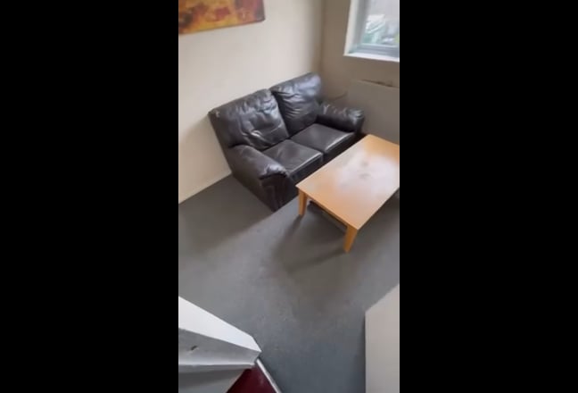 Huge double en-suite | single or couple  Main Photo