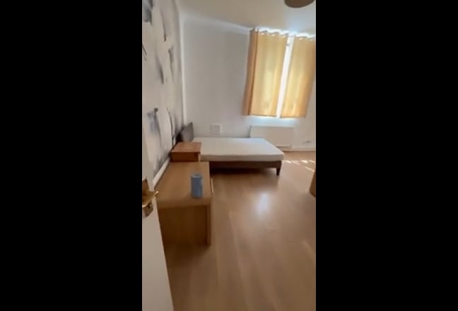 Video 1: 