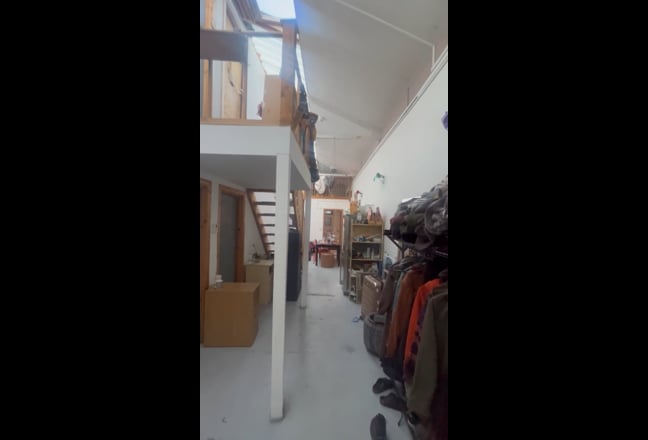 Large dbl Room- in shared Fulham Warehouse Main Photo