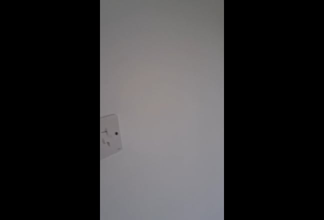 Loveiy room in family home Main Photo