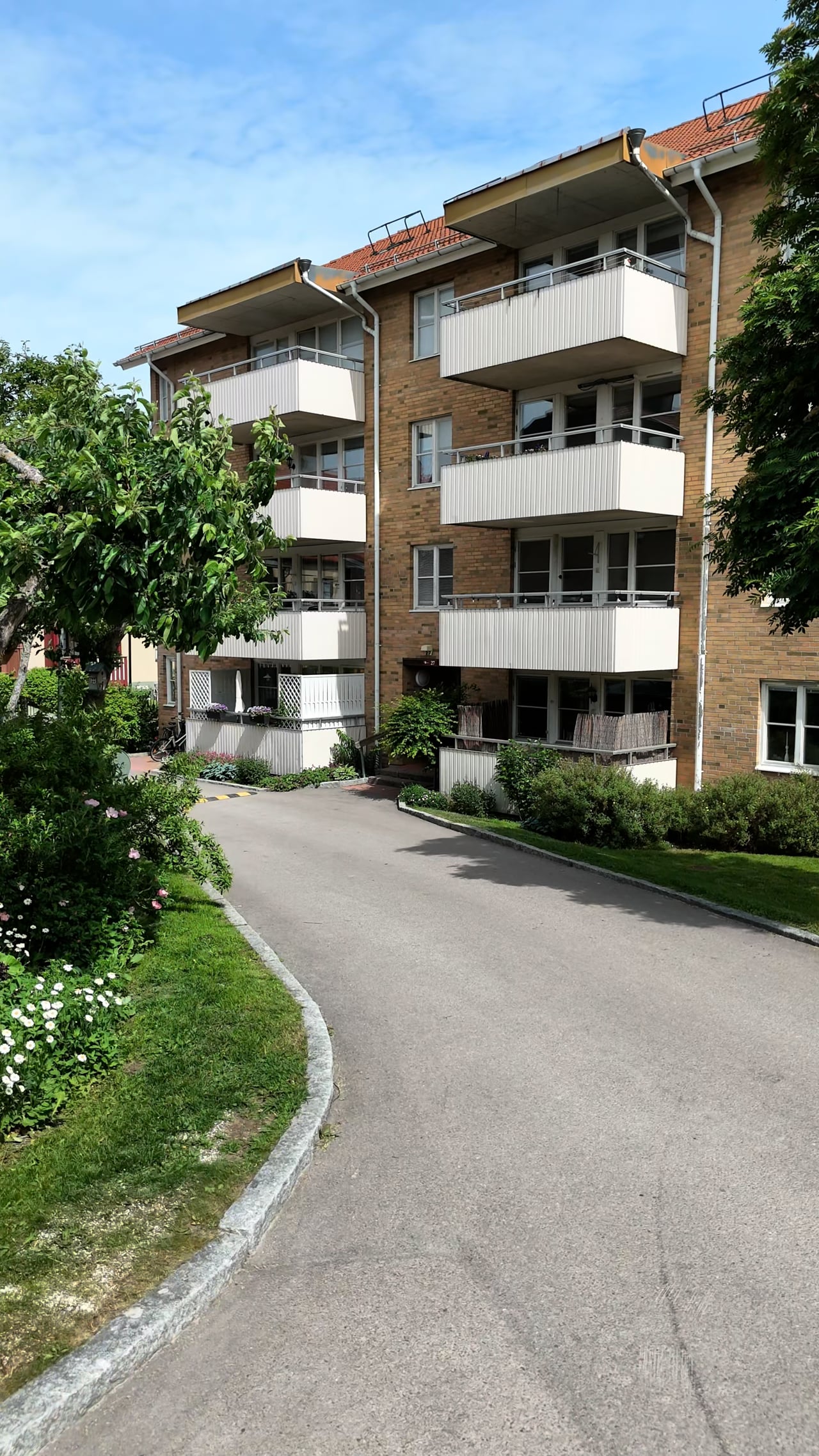 1 rum Lägenhet på Karlsgatan 27 Centrum/Östermalm Västerås kommun - video