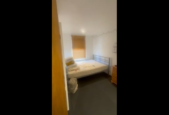 Double Room close to City Center!  Main Photo
