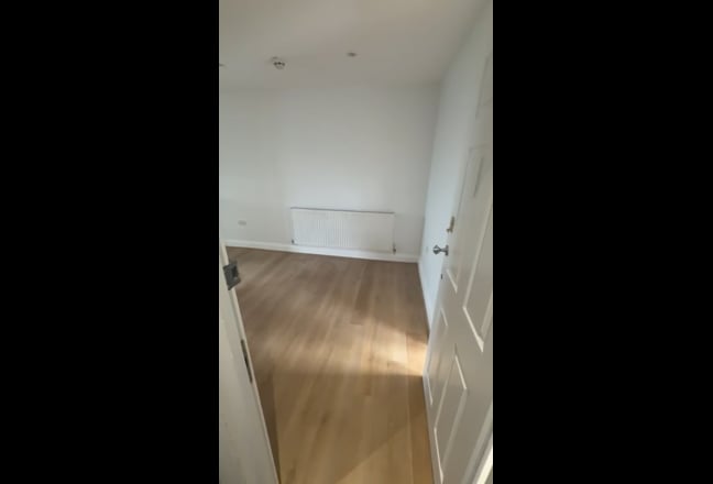 2 Bedroom Flat Available in Willesden!!😃 Main Photo