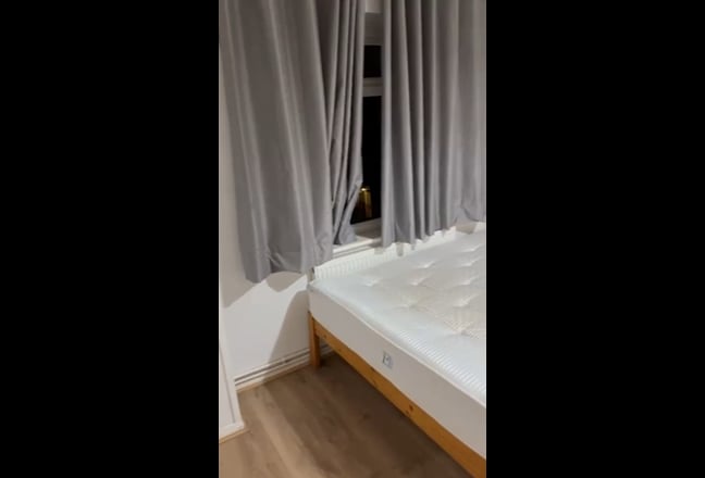 Ensuite Rooms Dunstable LU6 Main Photo