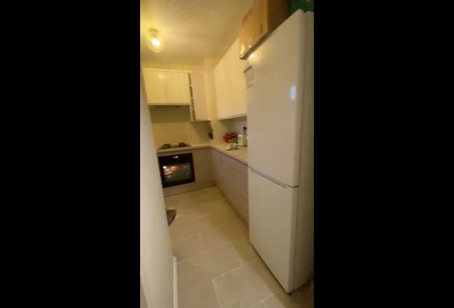 Double Room in Elephant and Castle.  Main Photo