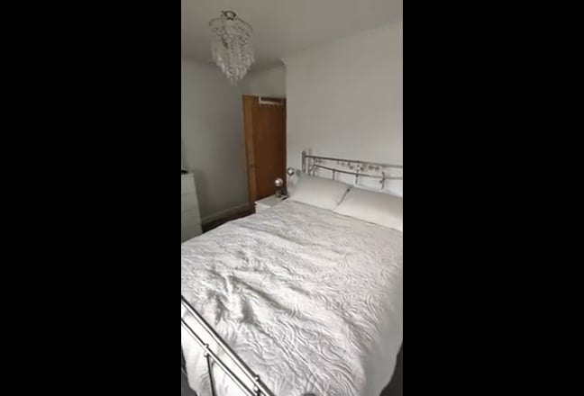 Bright double room   for rent close to the airport Main Photo