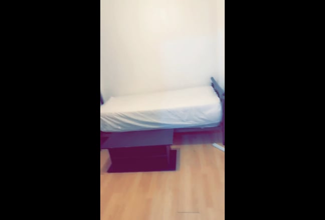 Room  Main Photo
