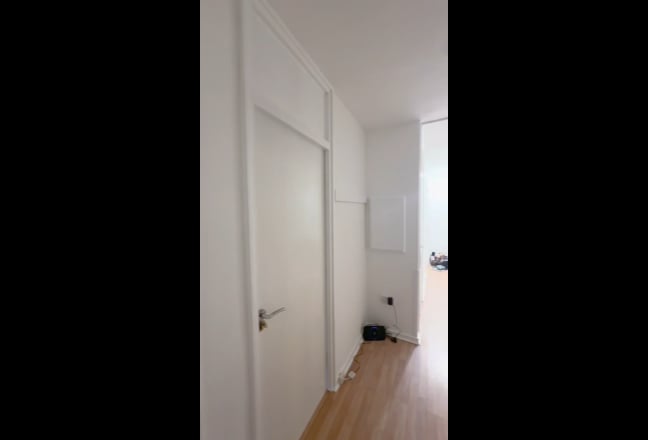 Spacious Room in Paddington|Newly Refurbished flat Main Photo