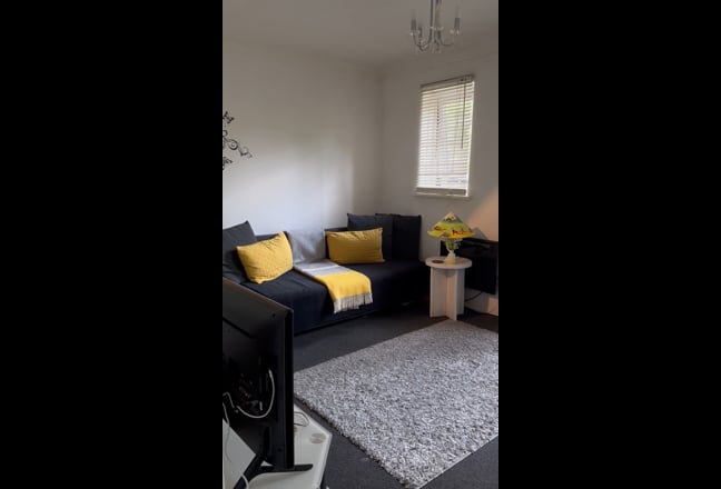 This flat is on London zone 2 ,  Main Photo