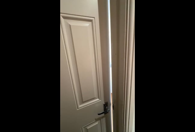 Top Floor Double Room | E1 | Female preferred  Main Photo