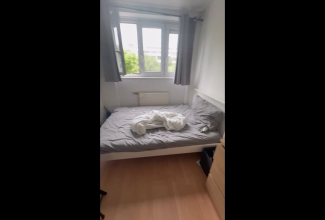 Great double & single  located Barbican Angel EC1V Main Photo