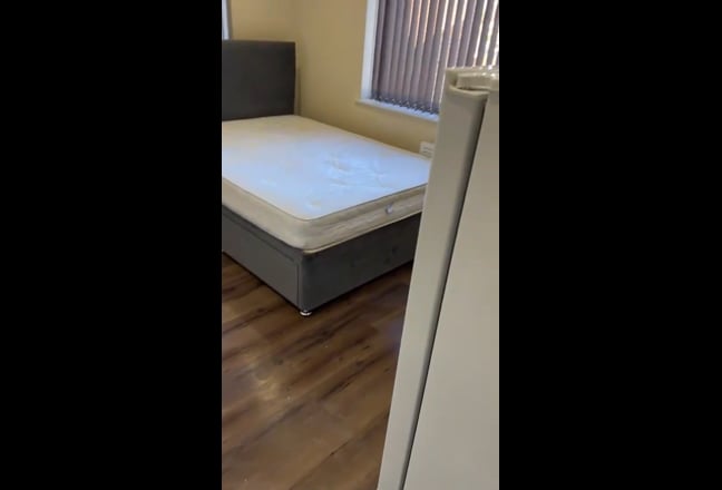 Studio for Rent Main Photo