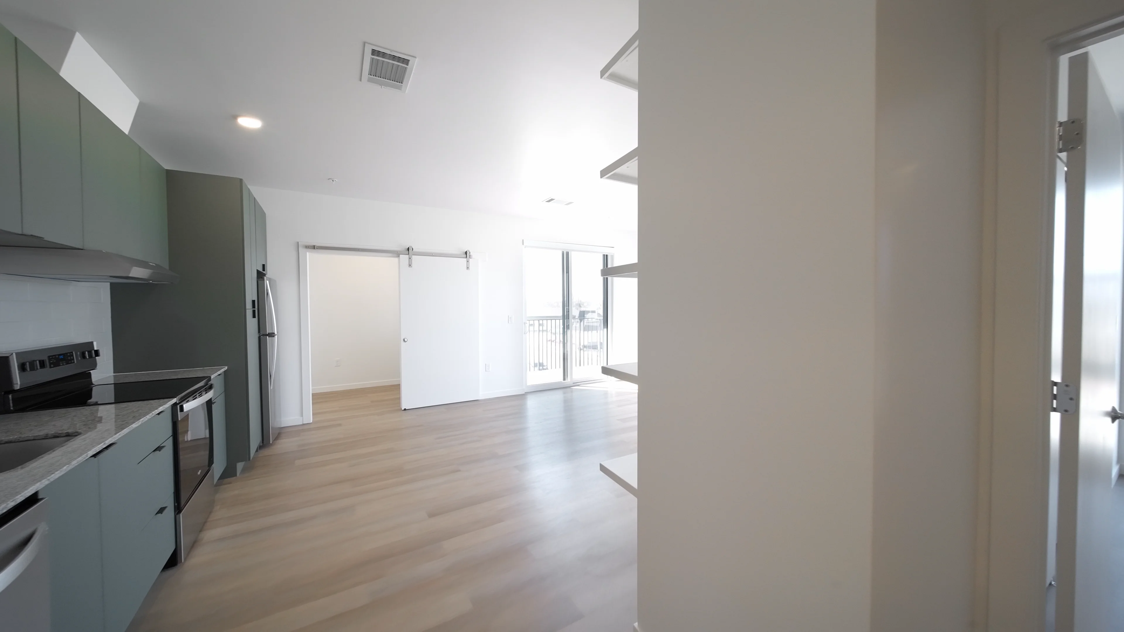 Walkthrough the Walnut 2 Bedroom 2 Bath