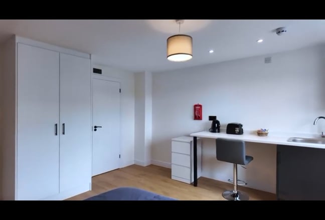 ⭐Stunning Brand New Double Ensuite Rooms to Rent⭐  Main Photo