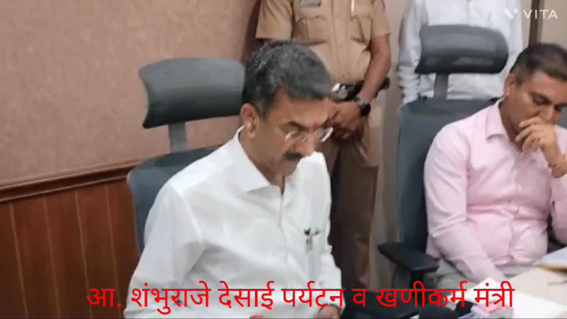 करवीर निवासिनी अंबाबाई, जोतिबा, दाजीपुर या ठिकाणी अभयारण्यात टुरिझम सर्किट साकारले जाईल.