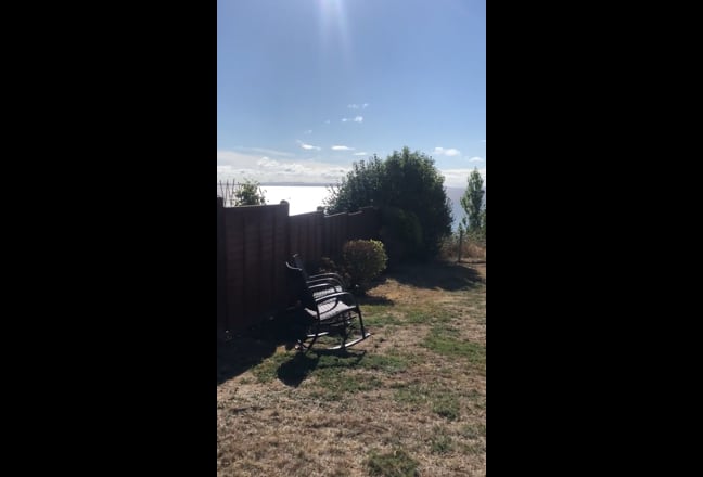 Sea Views from Your Newly Renovated Flat! Main Photo