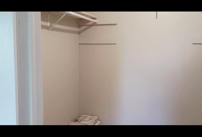 Roommate Wanted in Hoffman Estates/Schaumburg  Main Photo
