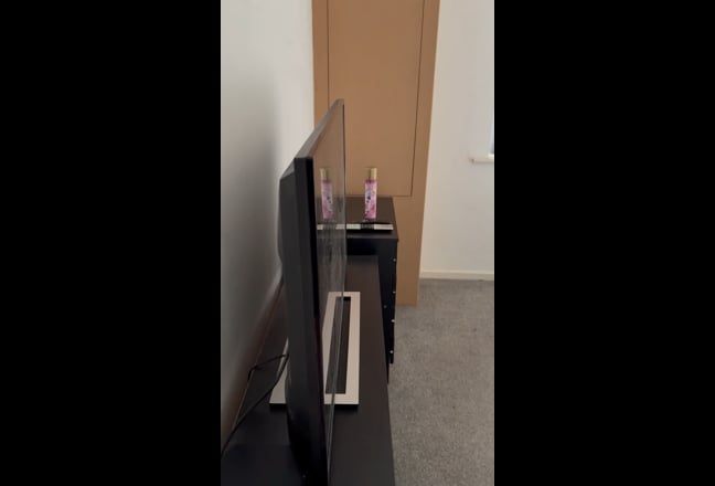 Good sized double room to rent in Courthouse Green Main Photo