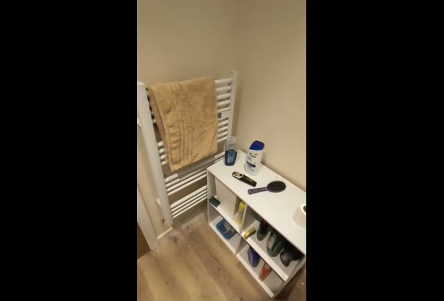 Professional House Share, Ensuite - close to city Main Photo