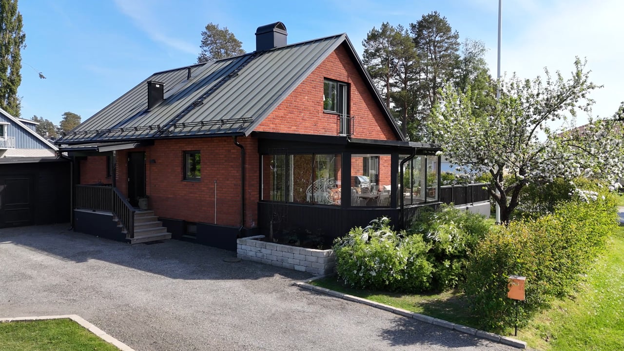 7 rum Villa på Tallgårdsvägen 12 Tallgården Örnsköldsviks kommun - video