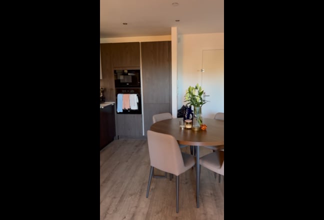 Room to let in MiddleWood Locks, Salford ✨ Main Photo